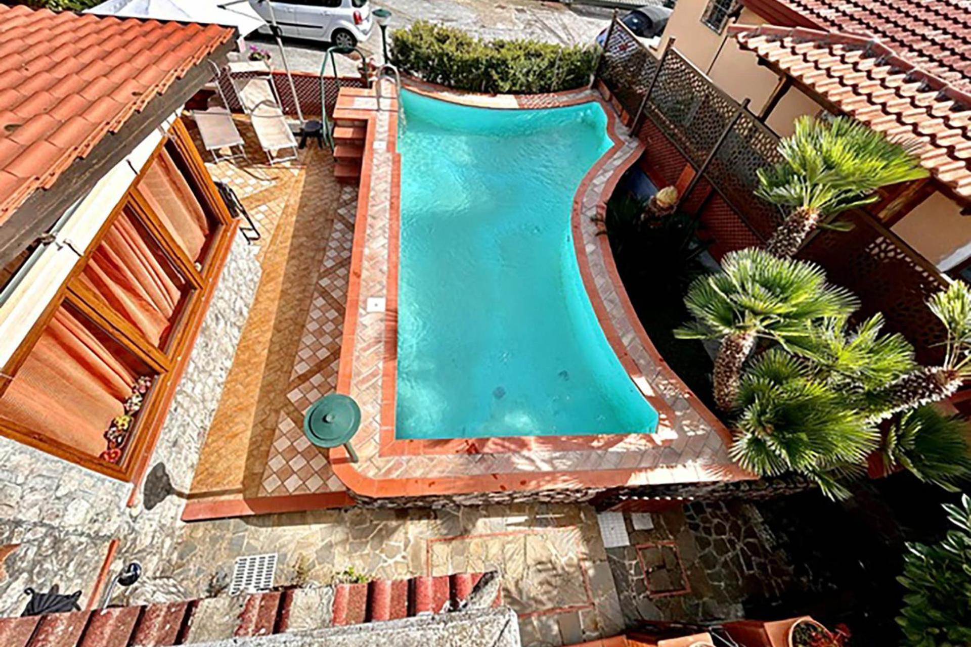 Casa Nicolo Villa มัสซาลูเบรนเซ ภายนอก รูปภาพ
