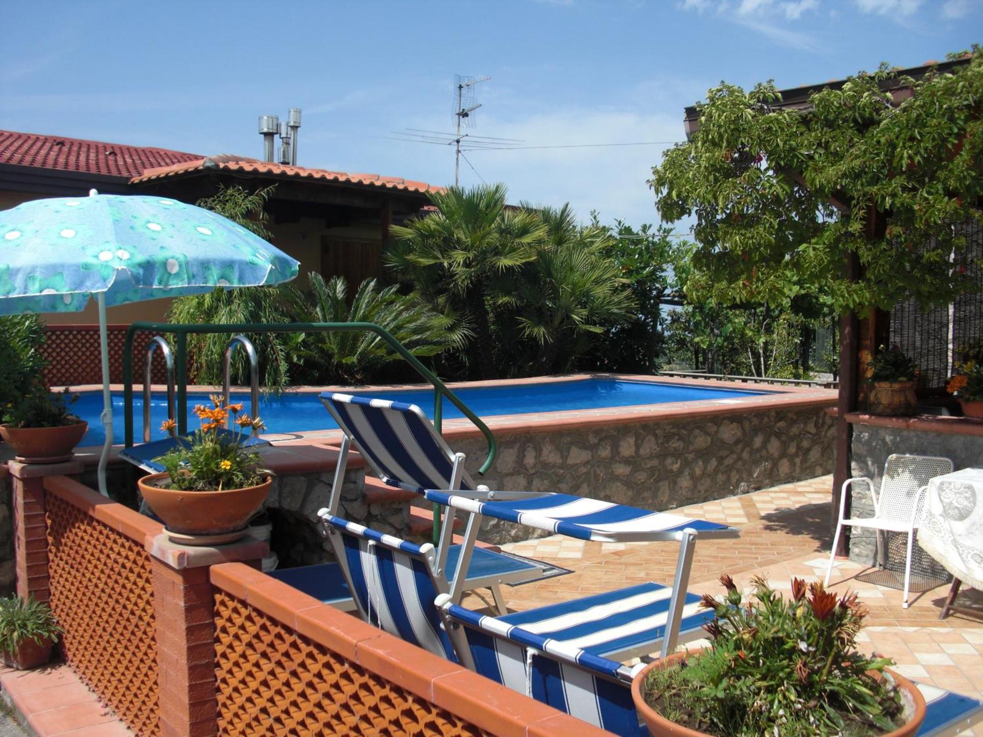 Casa Nicolo Villa มัสซาลูเบรนเซ ภายนอก รูปภาพ